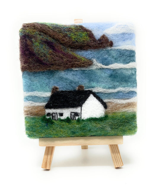 Mini Masterpiece: Crafty Cottages - Seashore Bothy Cottage Needle Felting Kit